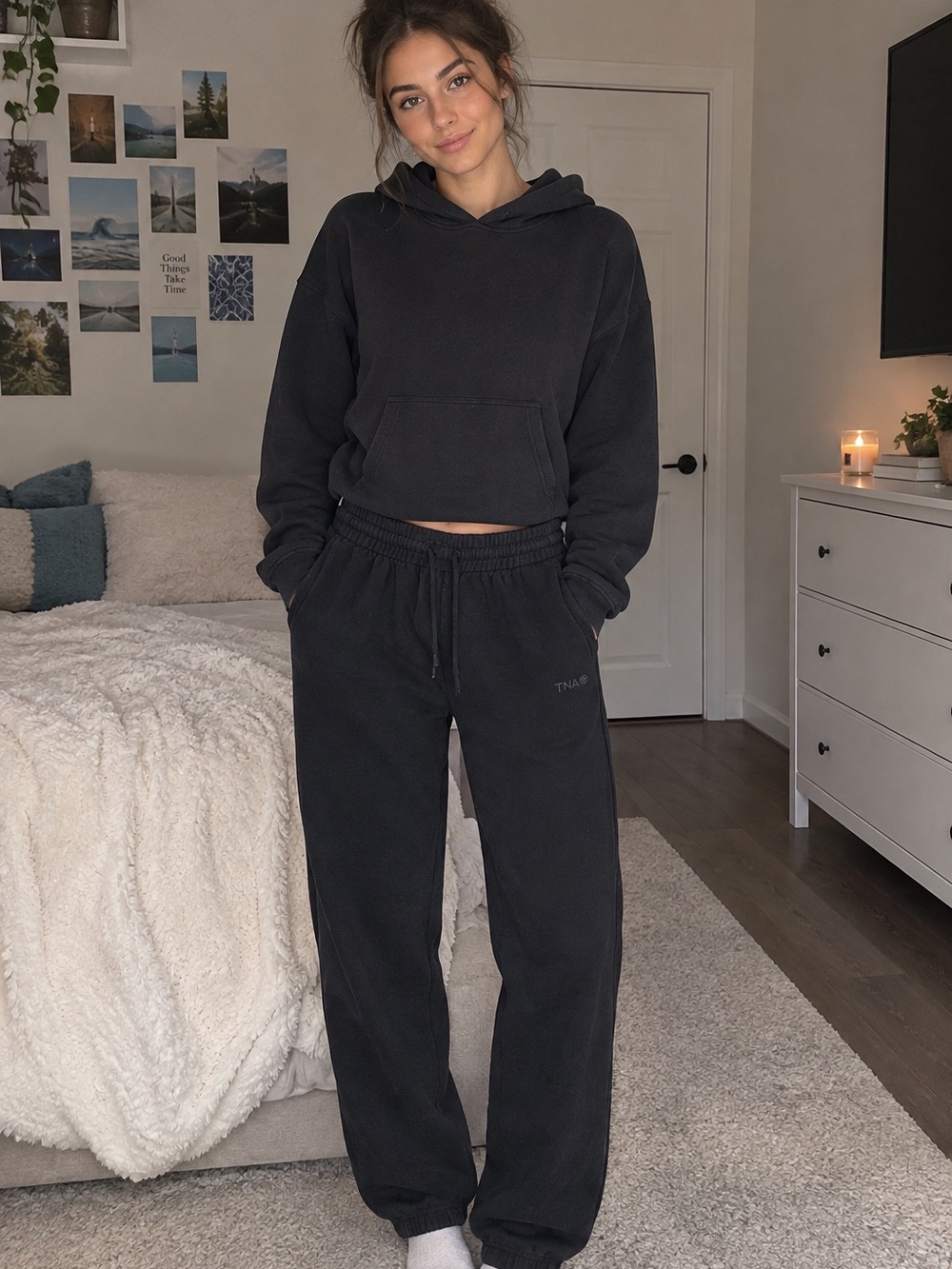 TNA Sweatpants